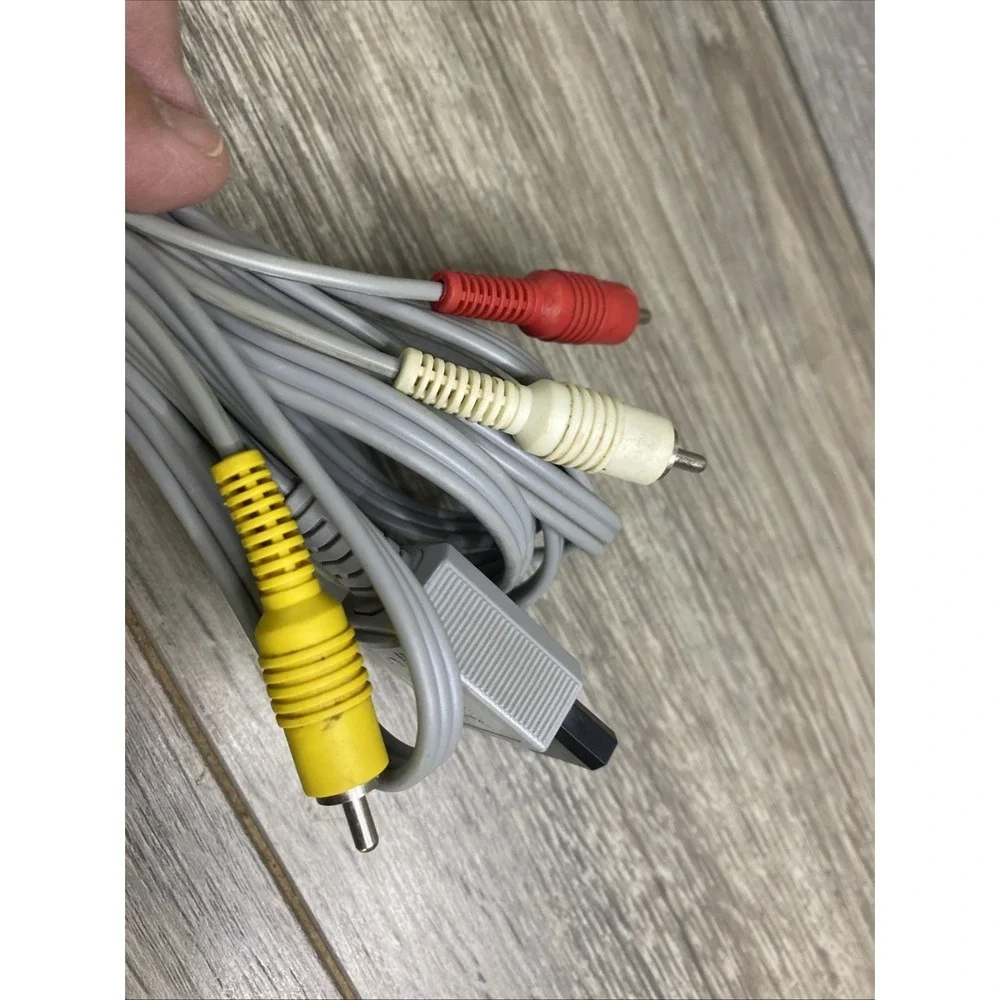 OFFICIAL OEM GENUINE Nintendo Wii AV VIDEO COMPOSITE CABLE RVL-009